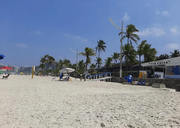 Apto 1 Dorm Guaruja, Enseada, 1 Quadra Da Praia