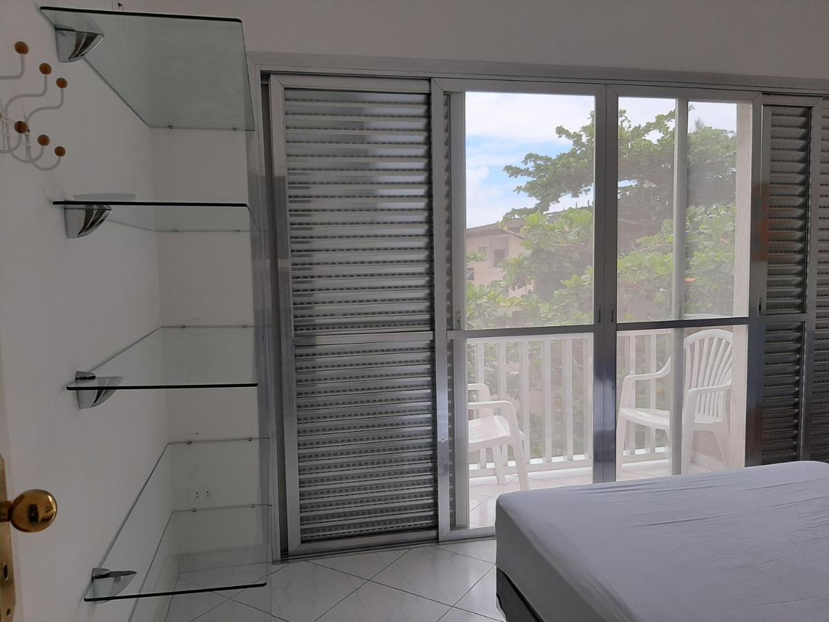 Apto 1 Dorm Guaruja, Enseada, 1 Quadra Da * Guaruja
