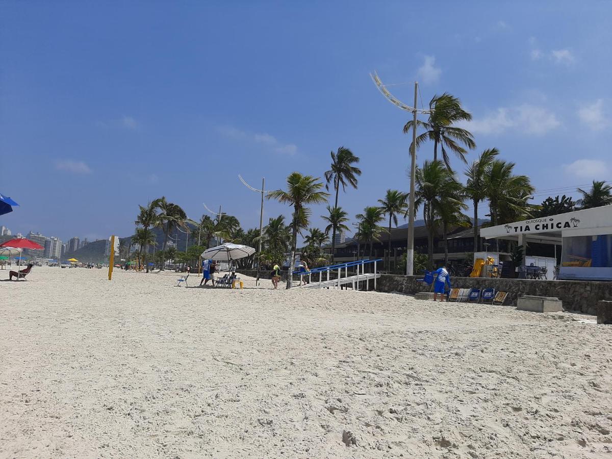 Apto 1 Dorm Guaruja, Enseada, 1 Quadra Da Apartment *
