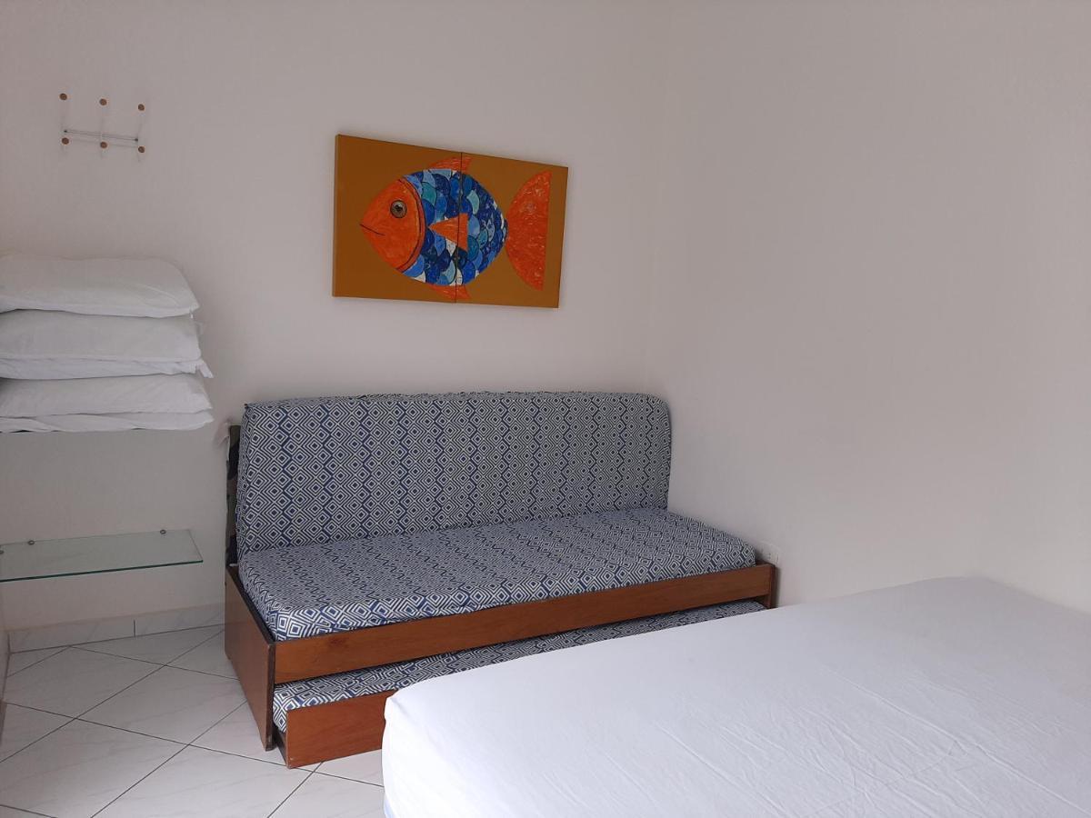 Apto 1 Dorm Guaruja, Enseada, 1 Quadra Da * Guaruja